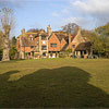Pekes Manor
