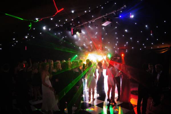 Dancing in full flow