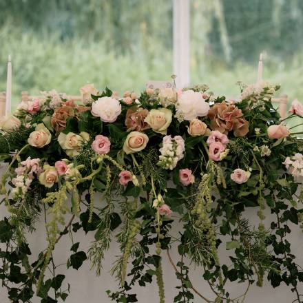 Pink and white flowers for the top table