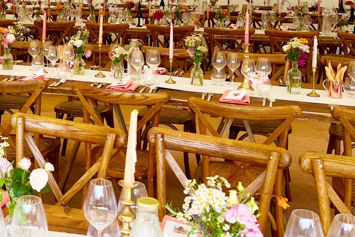 Details of natural table decor