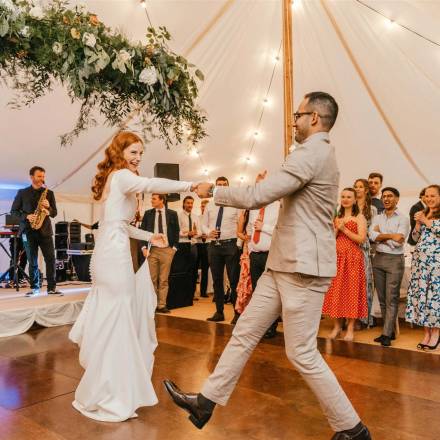 Bridge and groom take their first dance